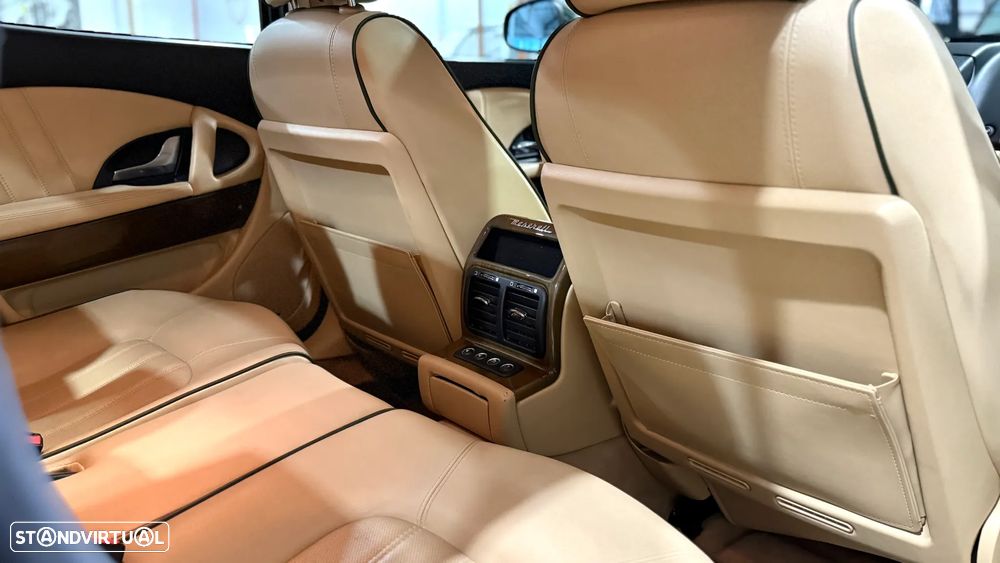 Maserati Quattroporte Automatic - 35
