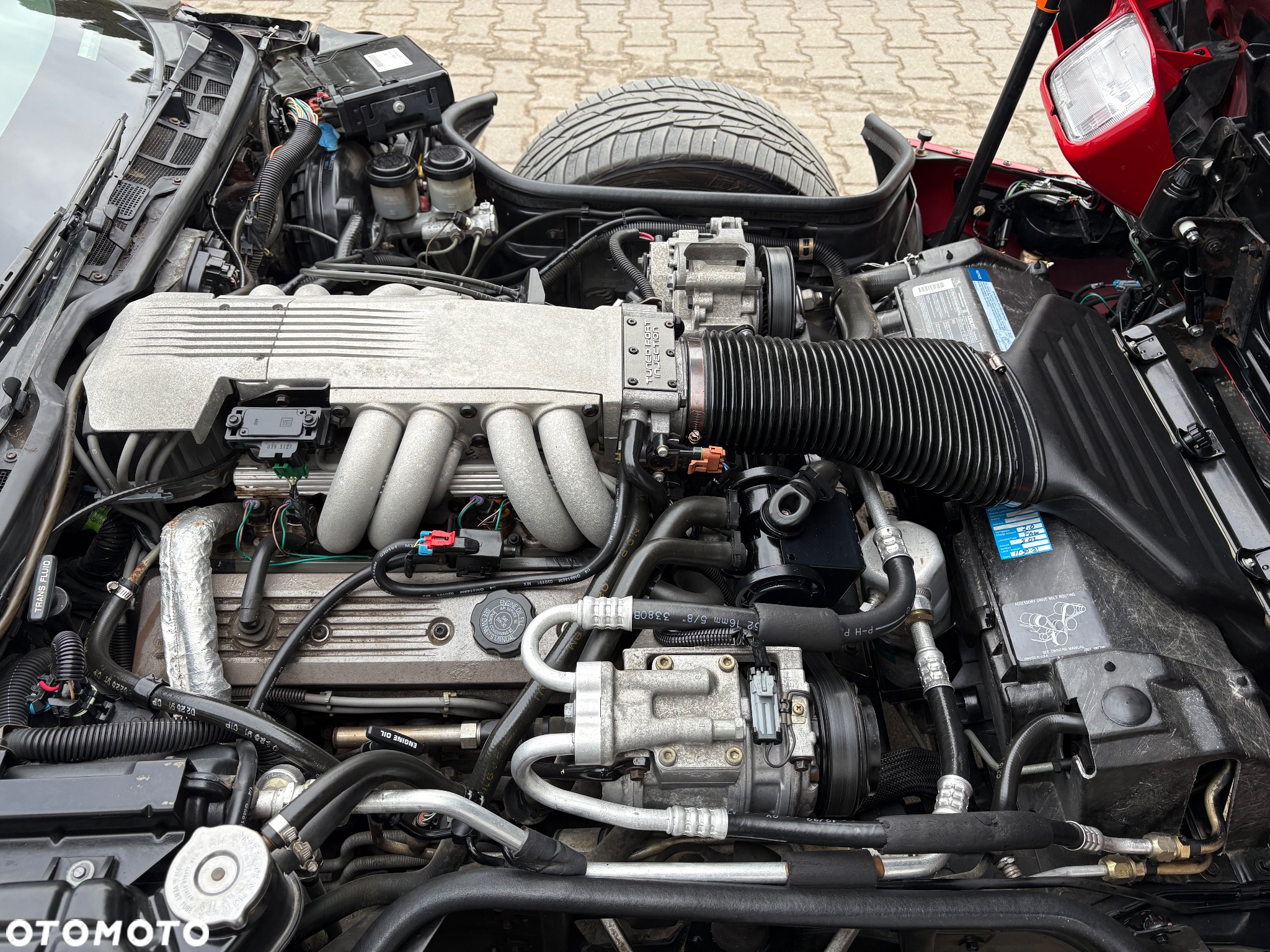 Chevrolet Corvette 5.7 - 12