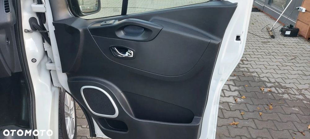Opel VIVARO - 21