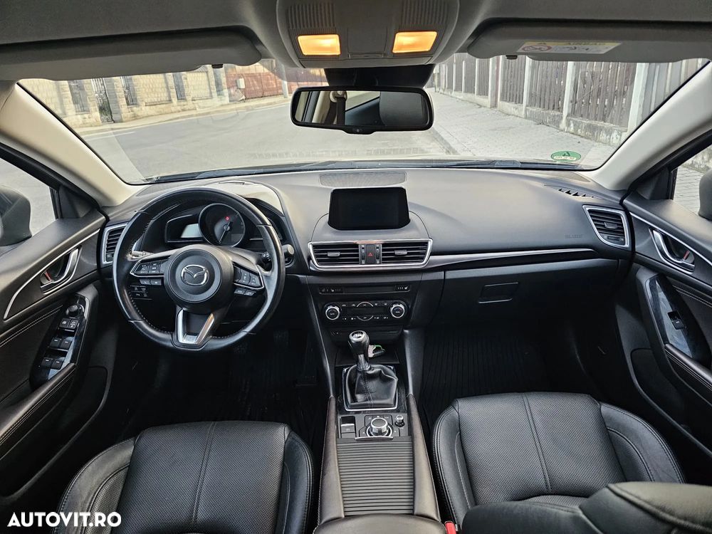 Mazda 3 SKYACTIV-D 150 Black Limited - 17