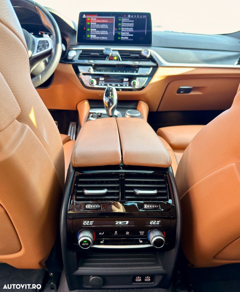 BMW Seria 5 530i xDrive Aut. M Sport Edition - 22