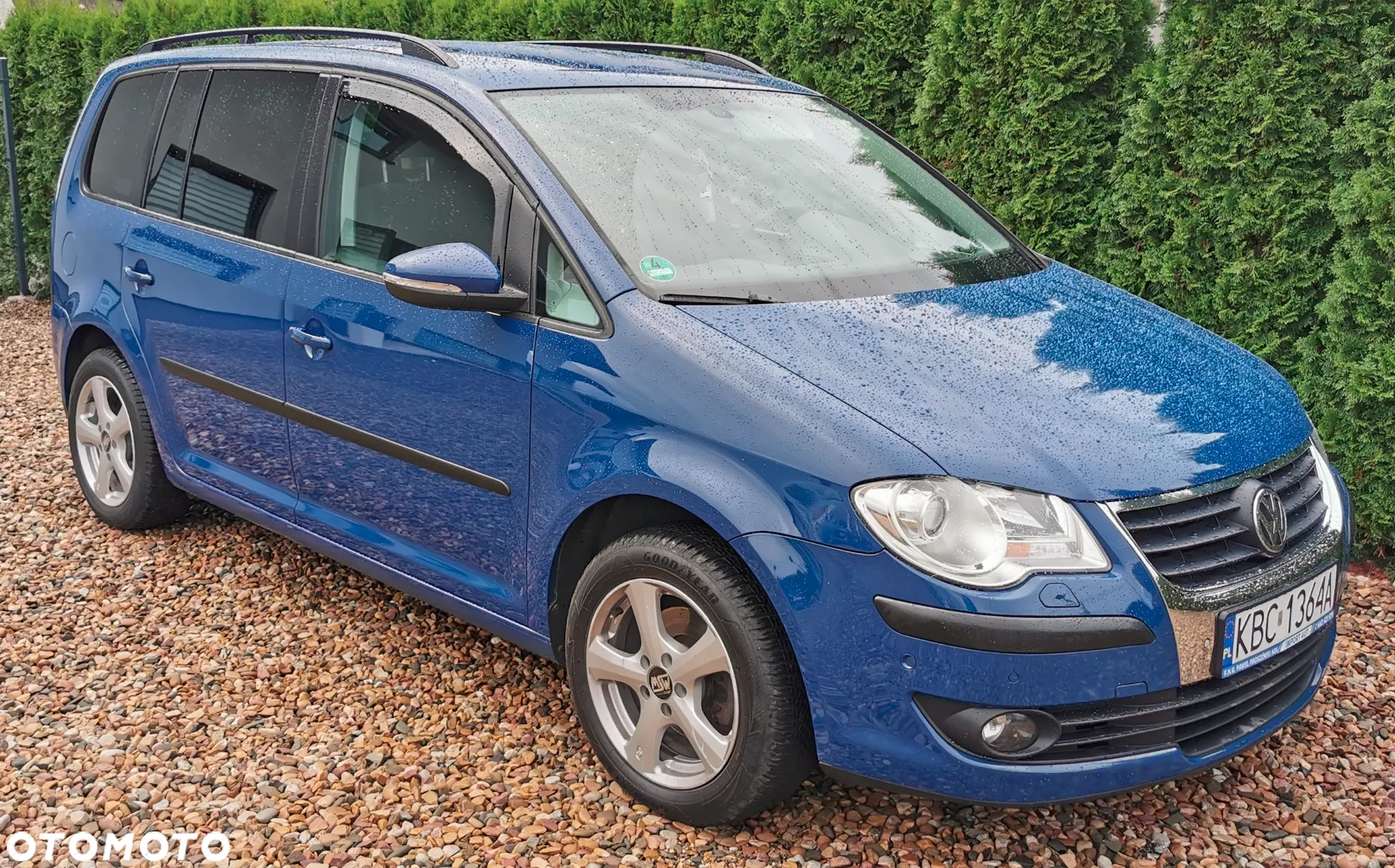 Volkswagen Touran 1.9 TDI DPF Trendline DSG - 27