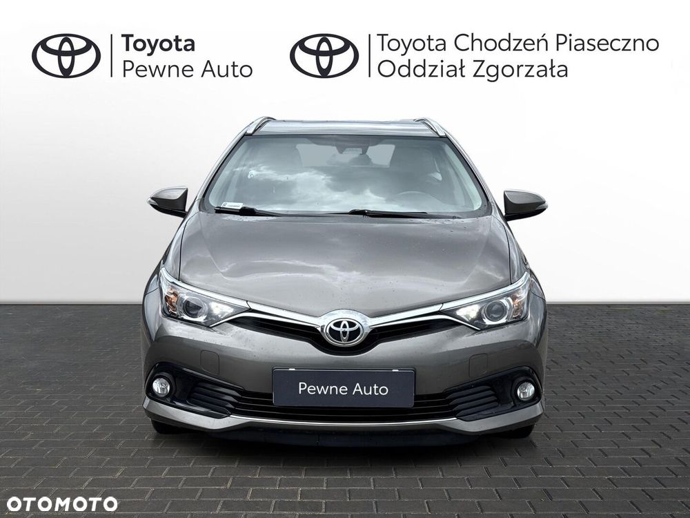 Toyota Auris - 7