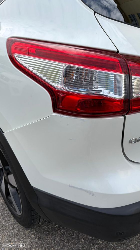 Nissan Qashqai 1.5 dCi N-Connecta - 4