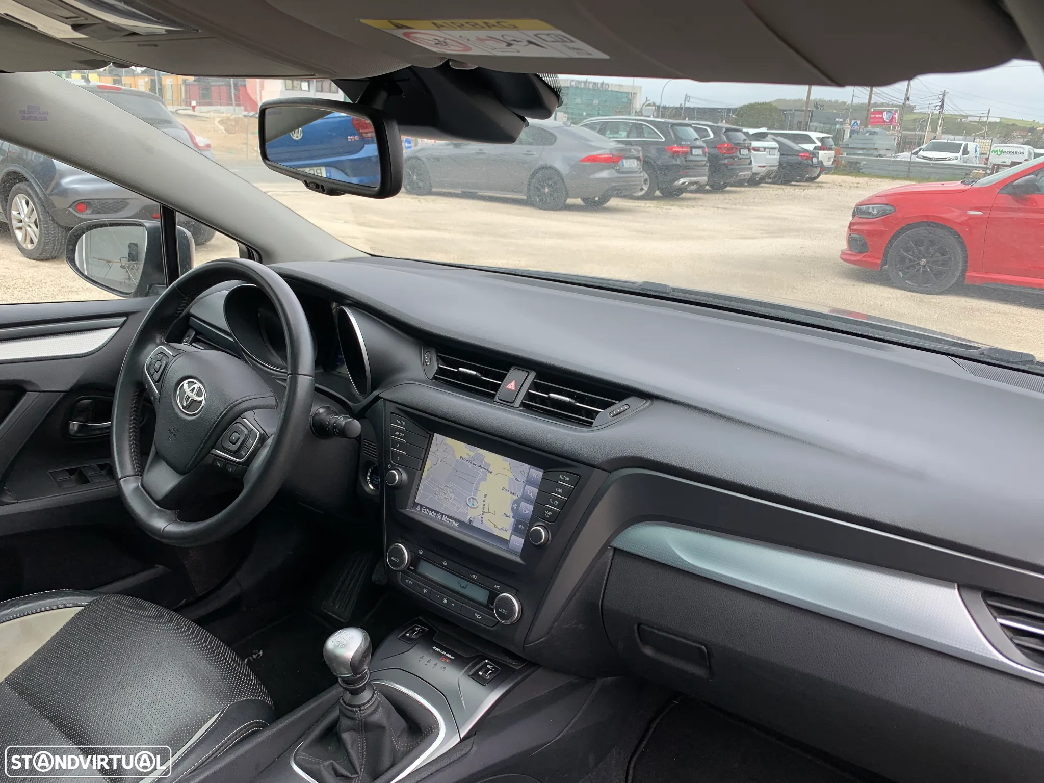 Toyota Avensis Touring Sports 2.0 D-4D Edition S+ - 4