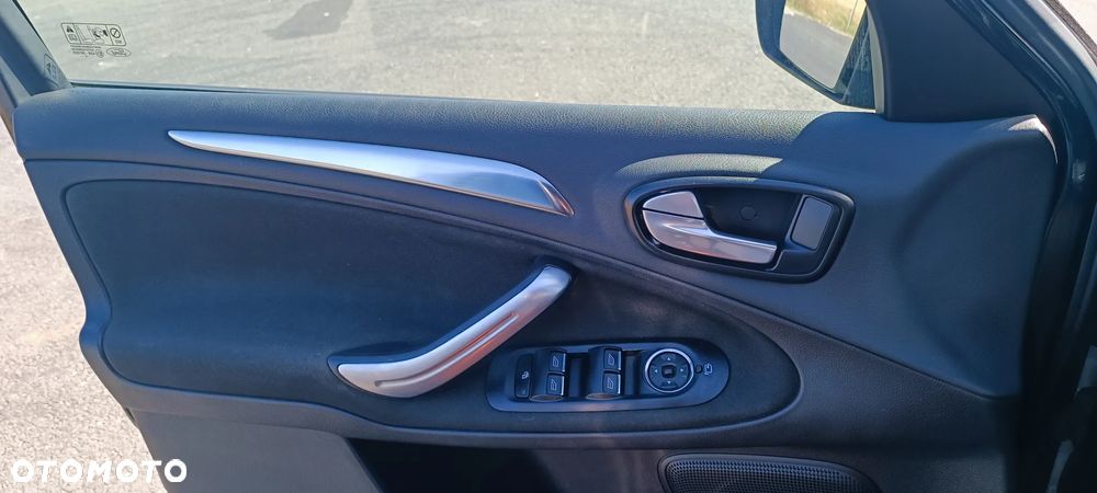 Ford S-Max 2.0 TDCi DPF Titanium MPS6 - 16