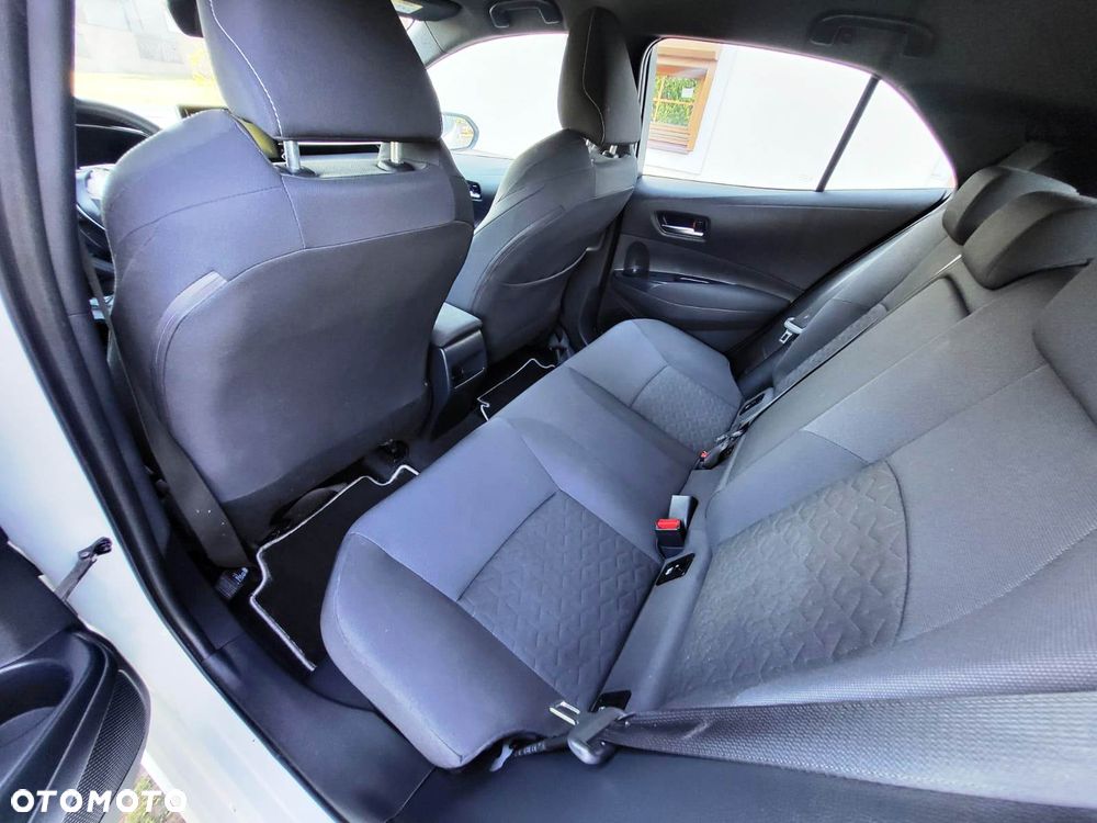 Toyota Corolla - 8