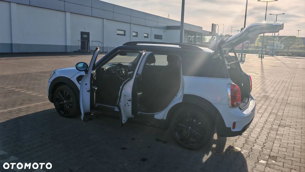 MINI Countryman Cooper Estate Edition - 16