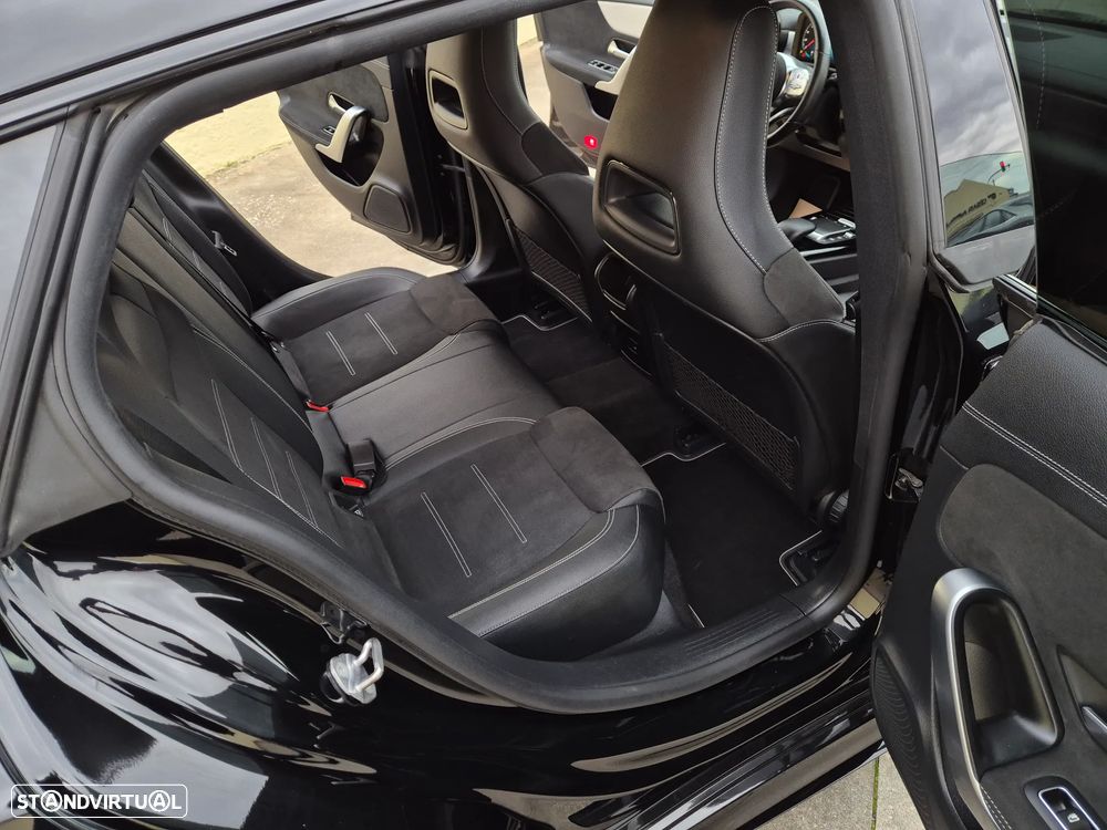 Mercedes-Benz CLA 200 d Shooting Brake AMG Line Aut. - 7