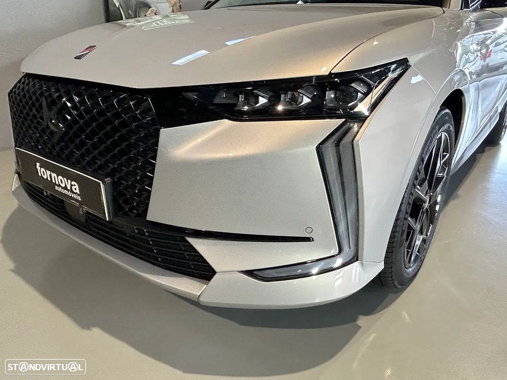 DS DS4 4 1.2 PureTech Performance Line EAT8 - 12