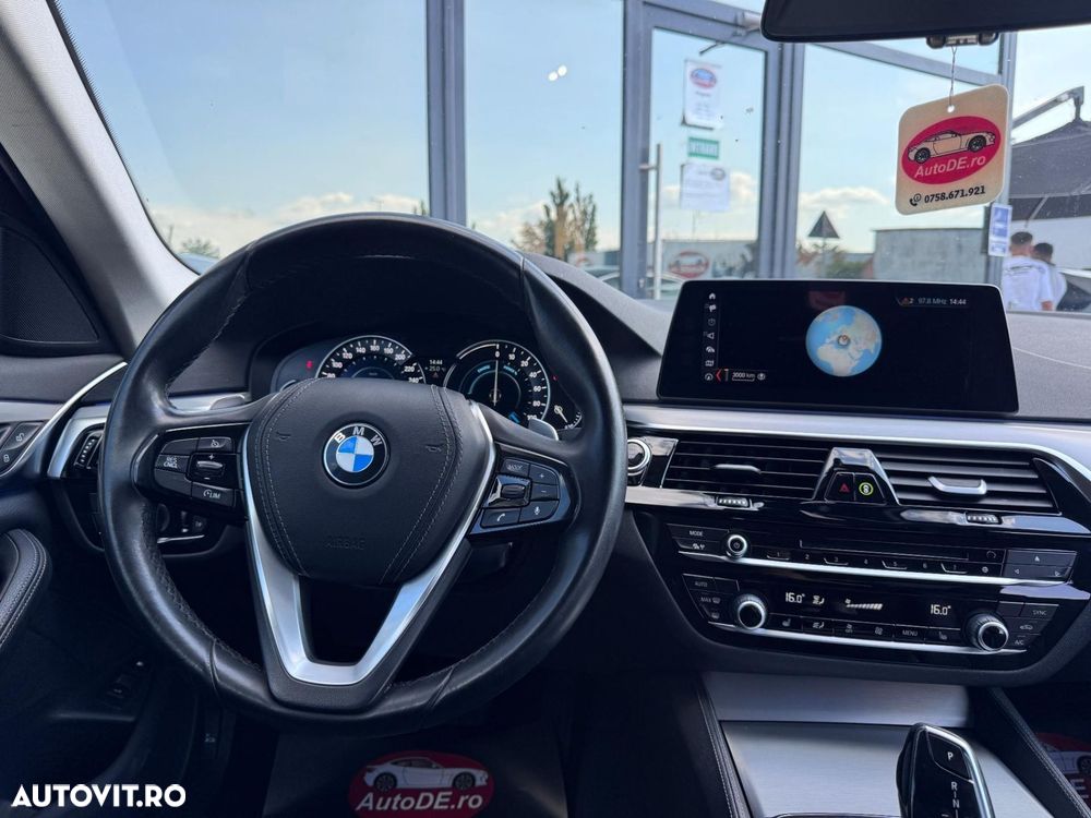 BMW Seria 5 - 10