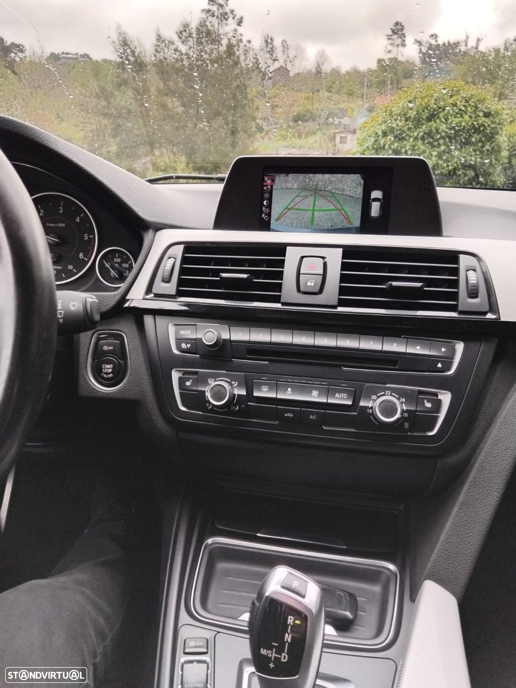 BMW 318 d Touring Auto Pack M - 12