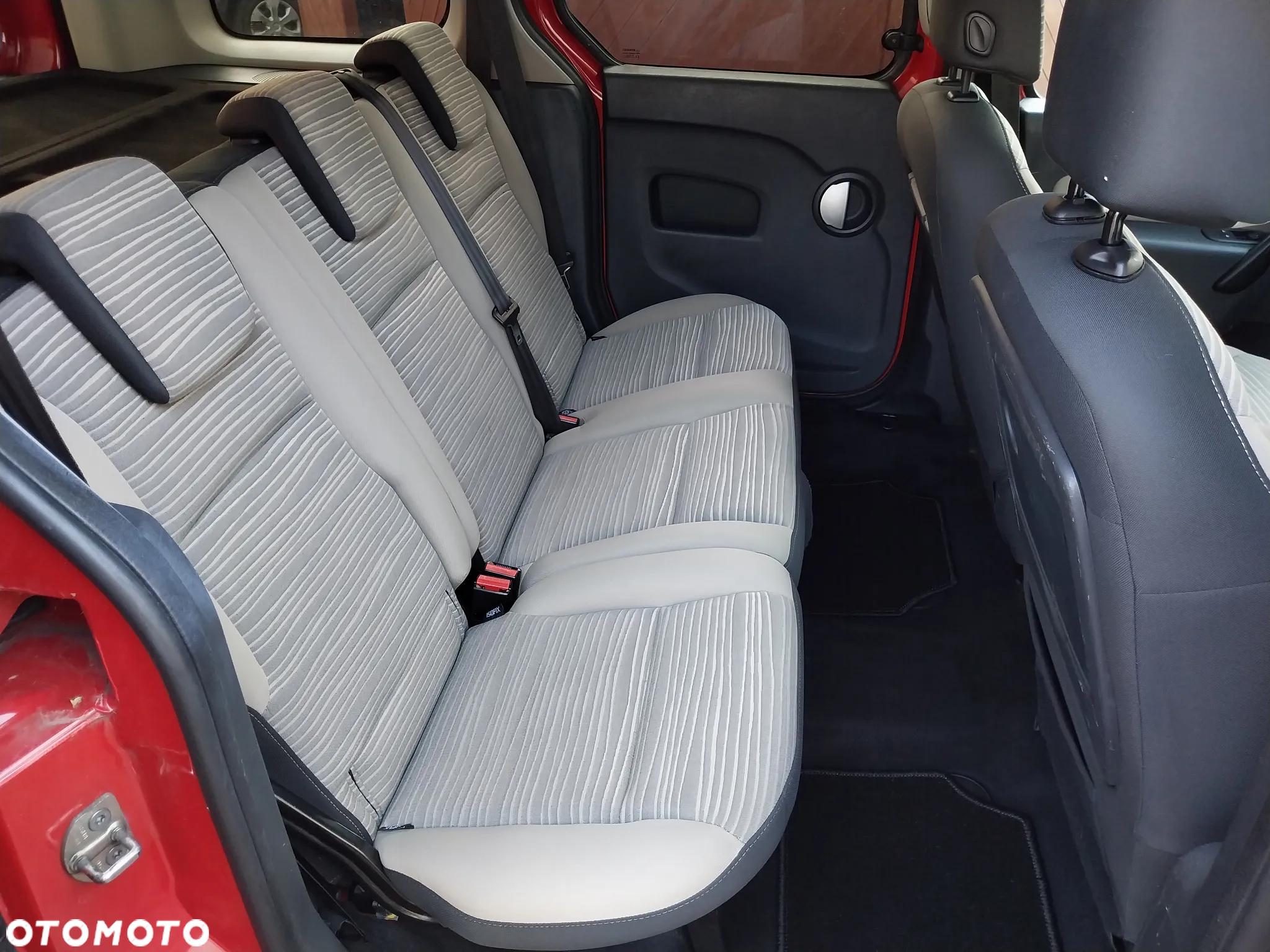 Renault Kangoo 1.6 16V 105 TomTom Edition - 21
