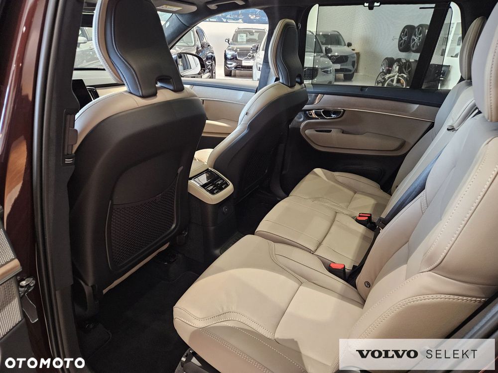 Volvo XC 90 - 17