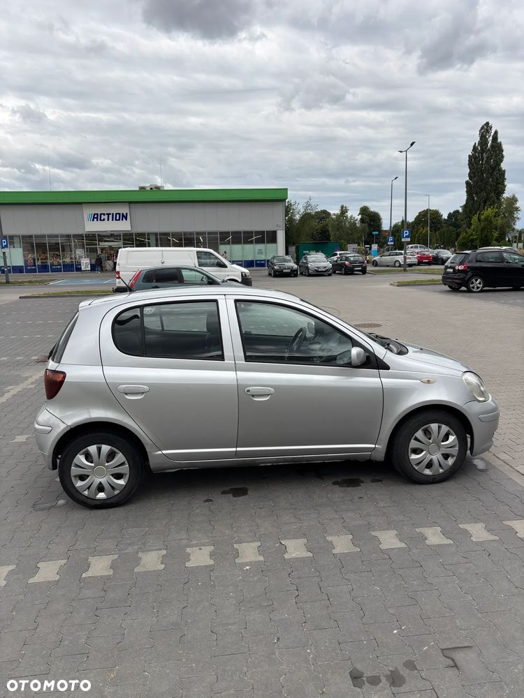 Toyota Yaris 1.4 D-4D - 6