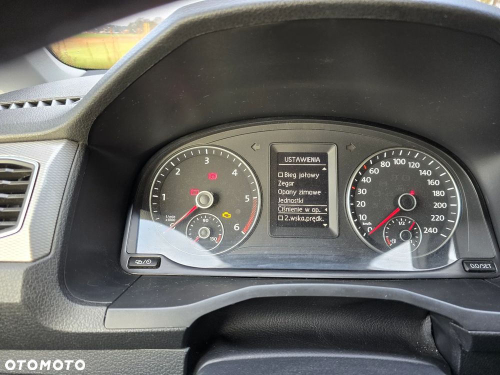 Volkswagen Caddy 2.0 TDI Highline DSG - 26