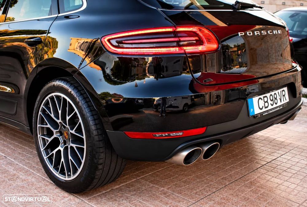Porsche Macan S - 32