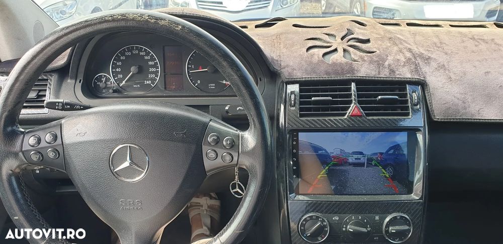 Mercedes-Benz A 160 CDI Autotronic - 7
