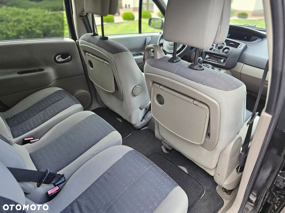 Renault Scenic 1.9 dCi Confort Authentique - 8