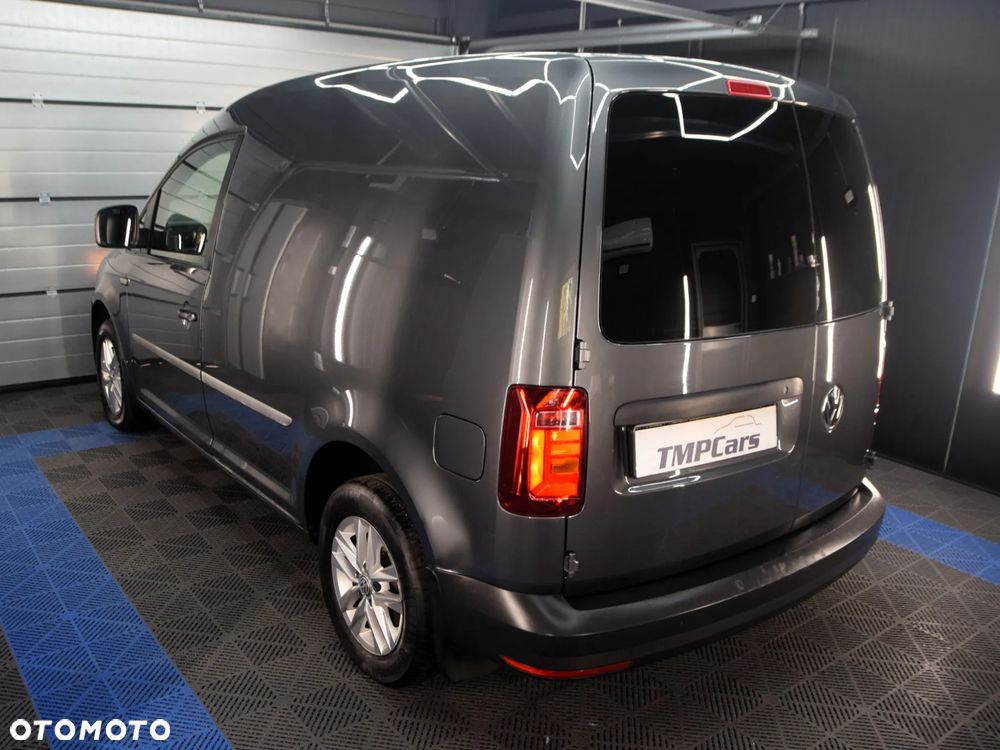 Volkswagen Caddy Maxi - 24