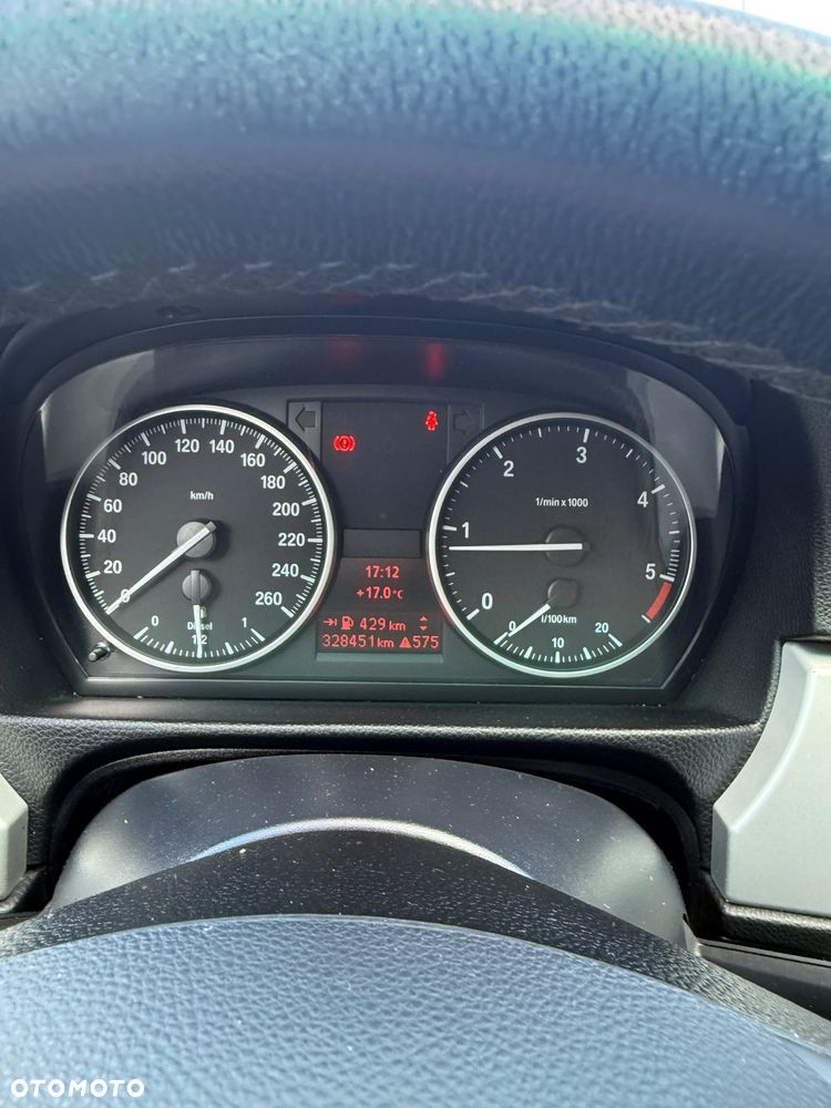 BMW Seria 3 318d - 19