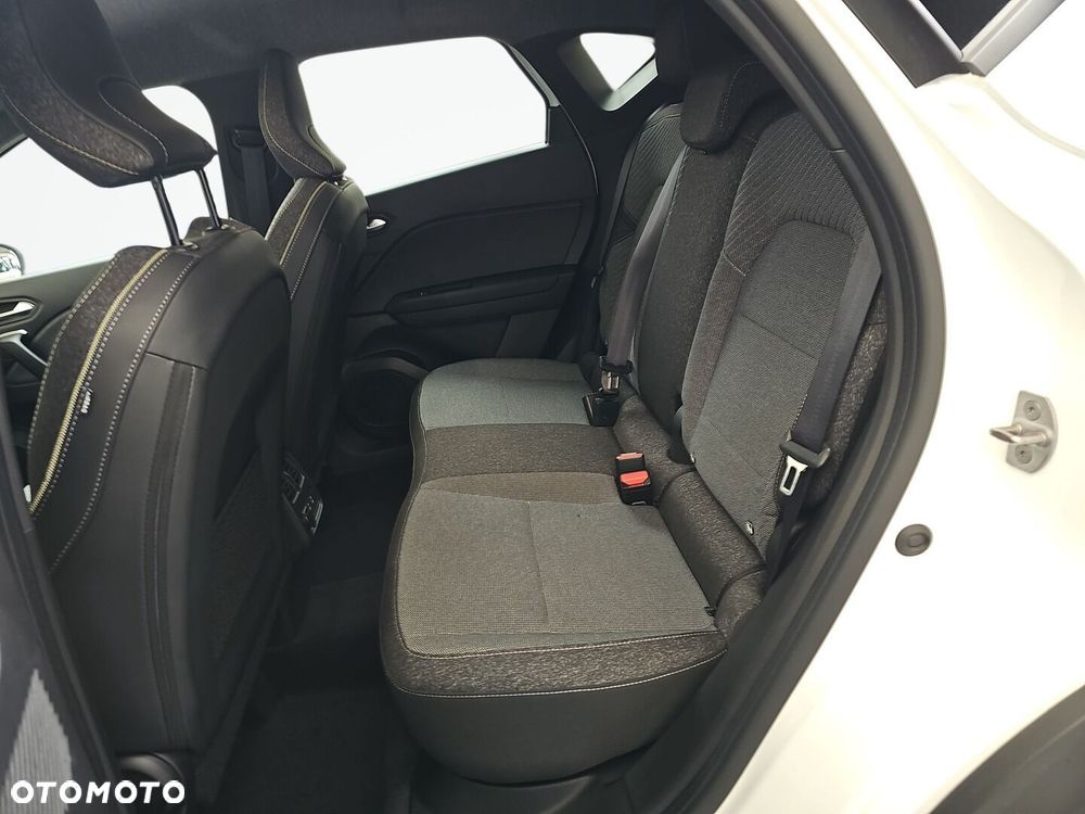 Renault Captur - 29
