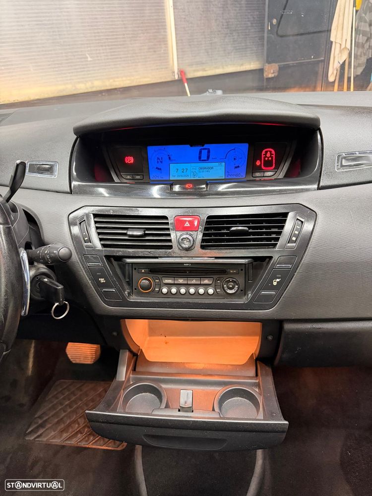 Citroën C4 Picasso 1.6 HDi FAP EGS6 Exclusive - 15