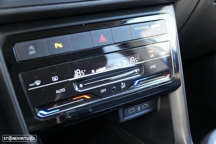 VW T-Cross 1.0 TSI Life - 12