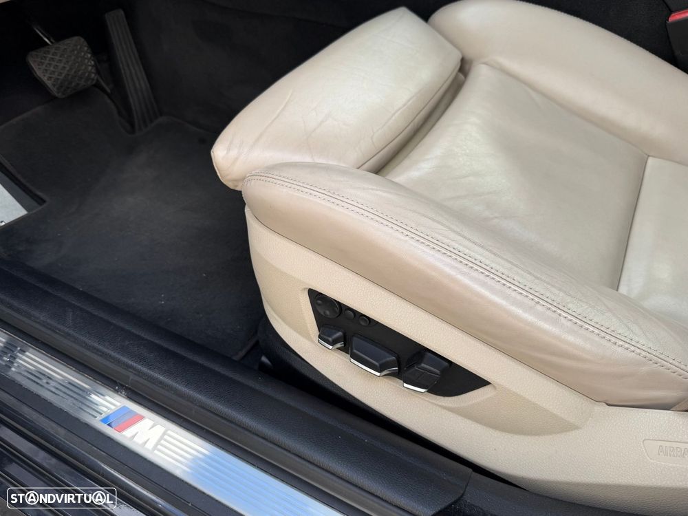 BMW 550 i Pack M Auto - 11