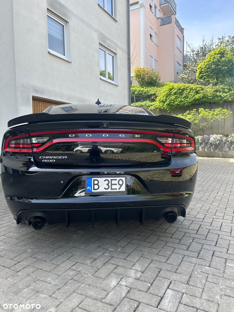 Dodge Charger - 11