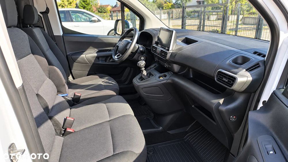 Toyota Proace city - 18