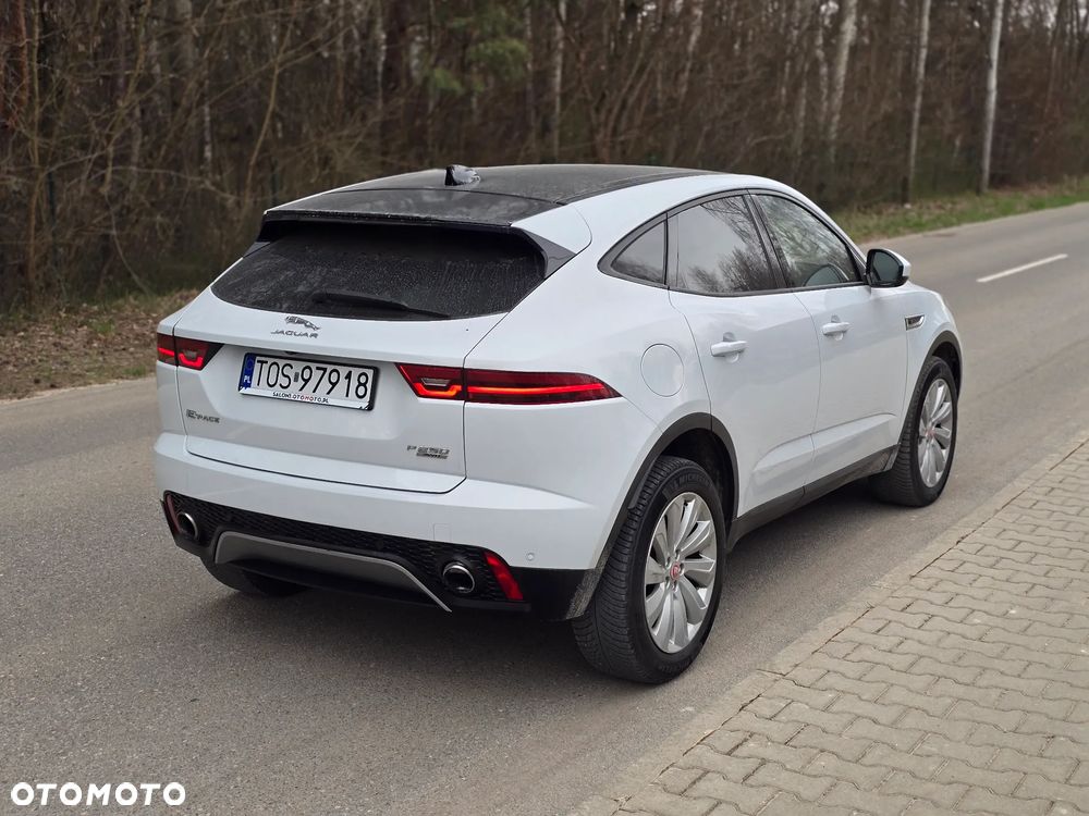 Jaguar E-Pace P250 AWD R-Dynamic - 16