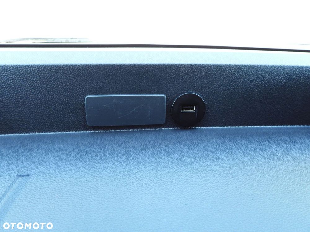 Renault MASTER PLANDEKA 10 PALET WEBASTO TEMPOMAT LEDY KLIMATYZACJA  165KM - 35