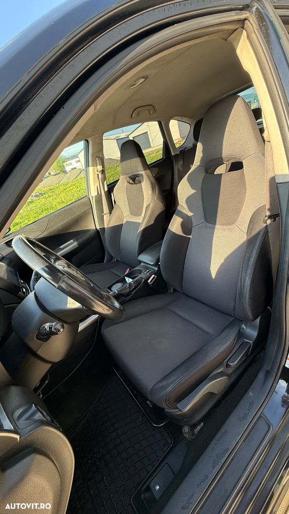 Subaru Impreza 2.0D Active - 13