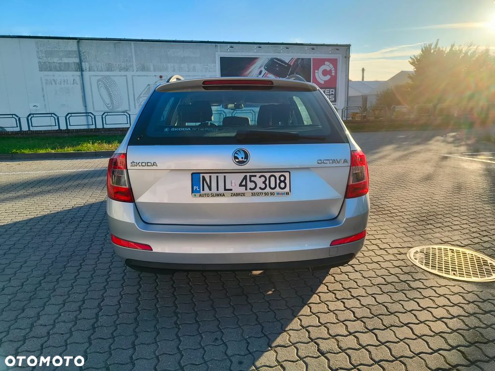 Skoda Octavia 1.8 TSI Style - 5