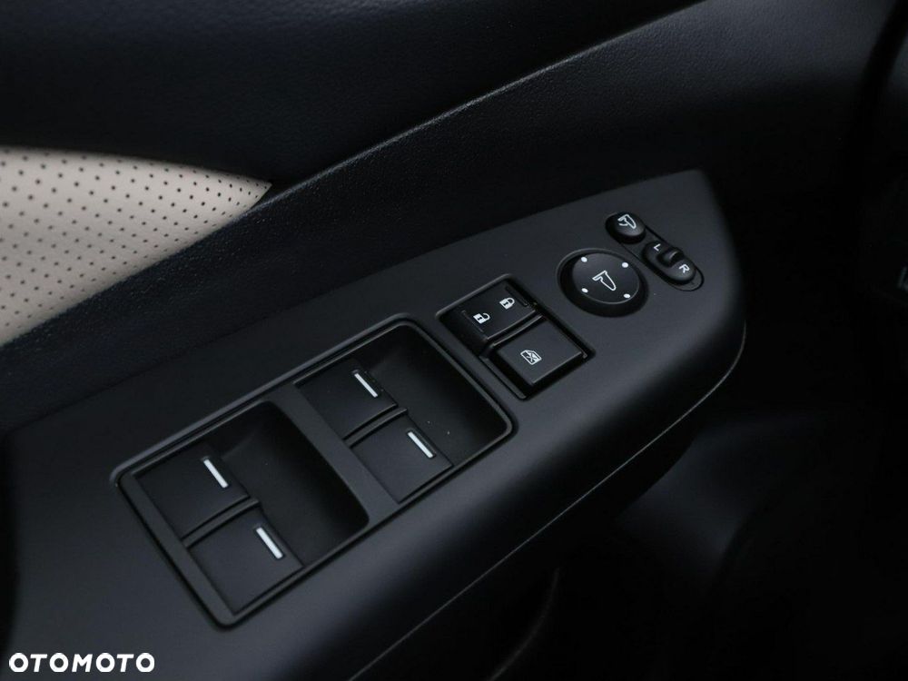 Honda CR-V 1.6i DTEC 4WD Automatik Executive - 38