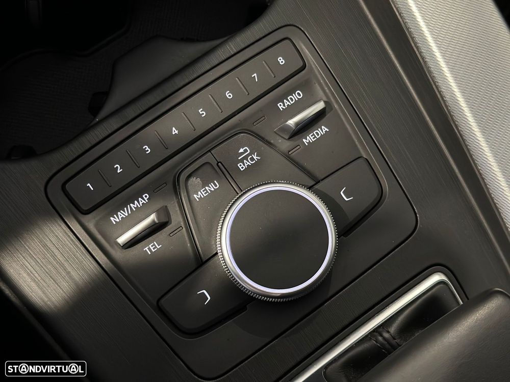 Audi A4 Allroad 2.0 TDI quattro S tronic - 23