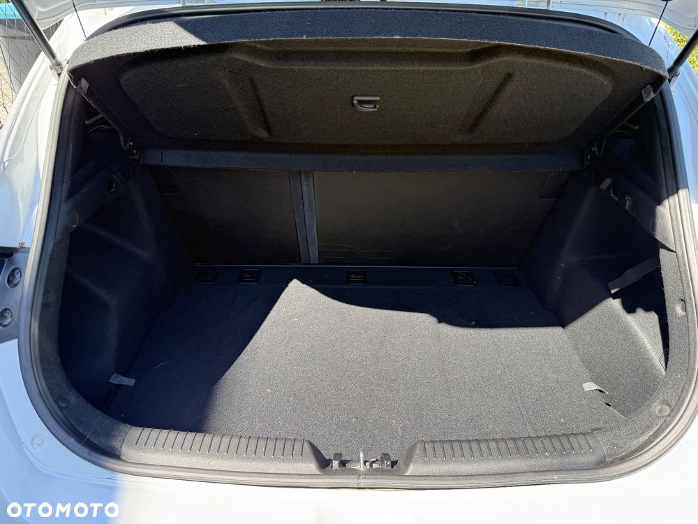 Hyundai i30 blue 1.4 YES Gold - 13