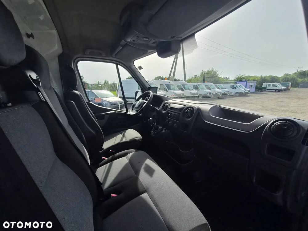 Nissan NV 400 zabudową warsztatową klima - 10