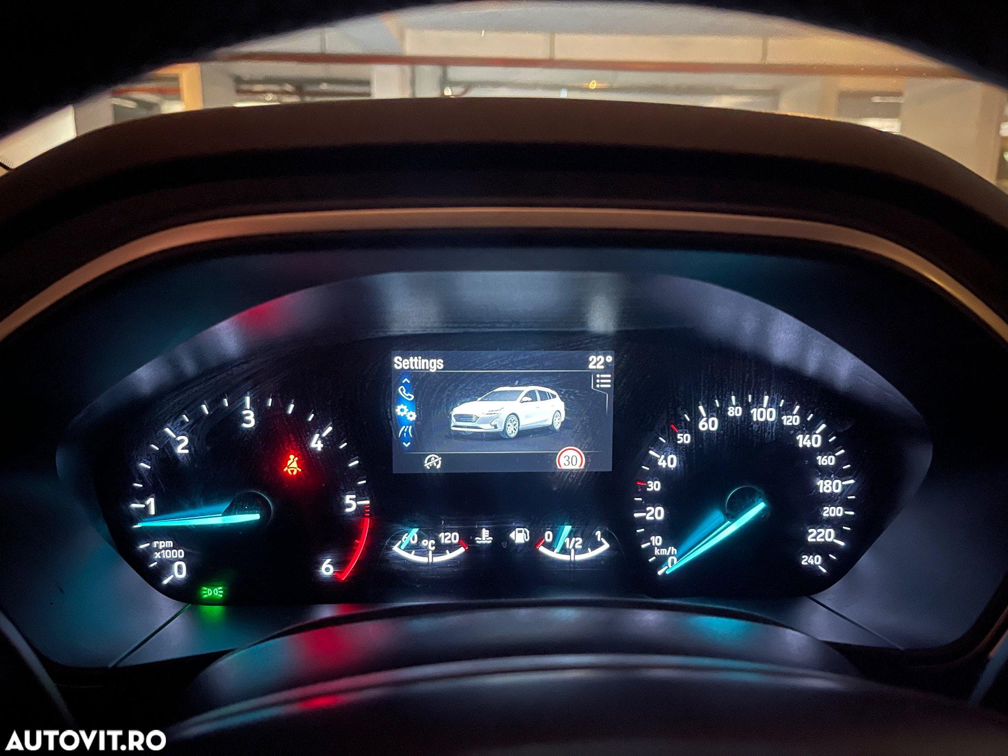 Ford Focus 1.5 EcoBlue Trend Edition - 26