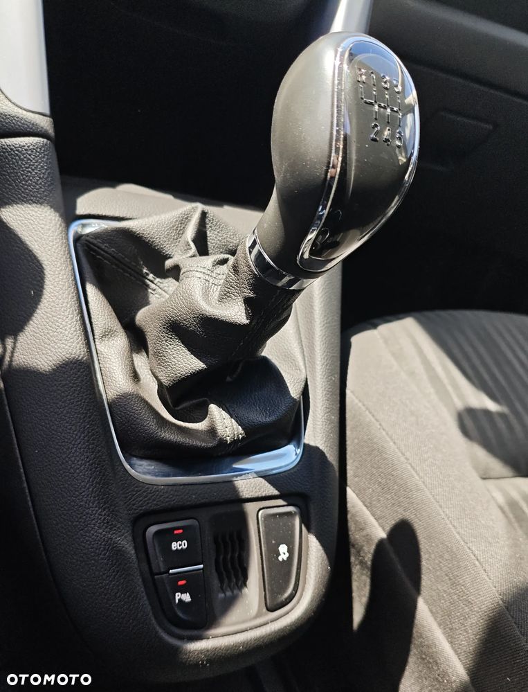 Opel Zafira 1.4 Turbo Edition - 30