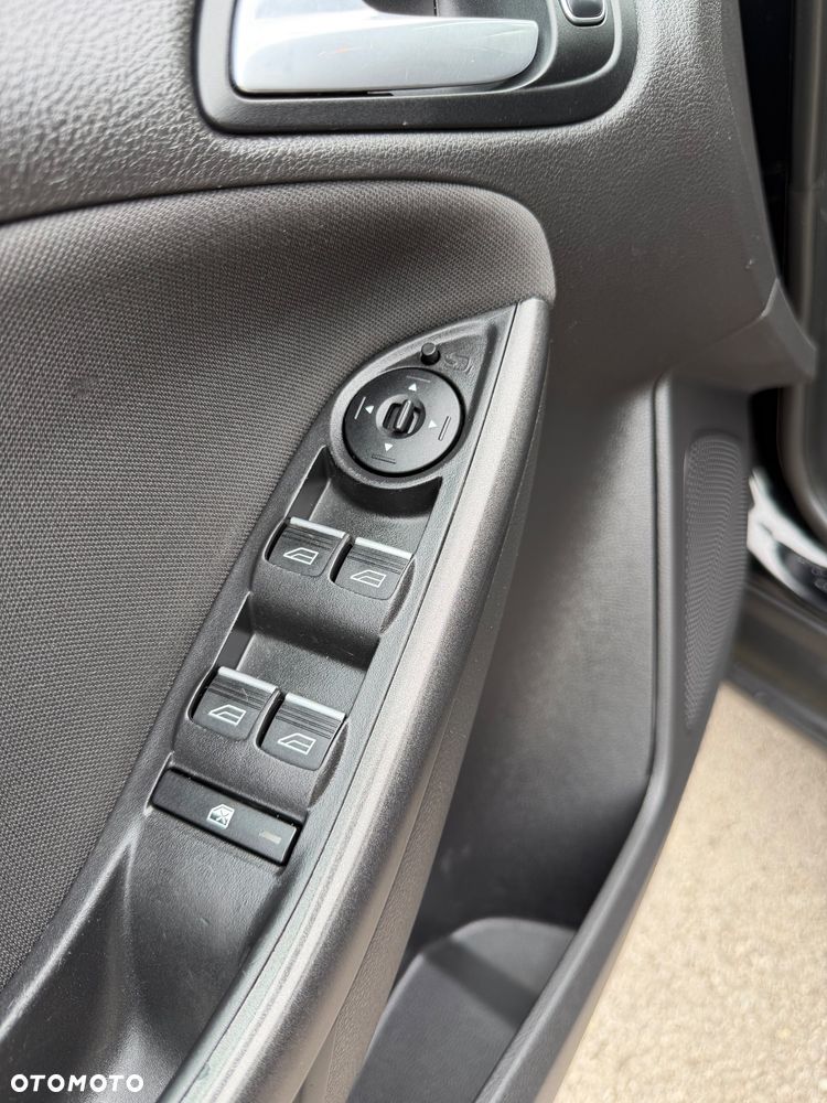 Ford Focus 1.5 TDCi DPF Start-Stopp-System Business - 32