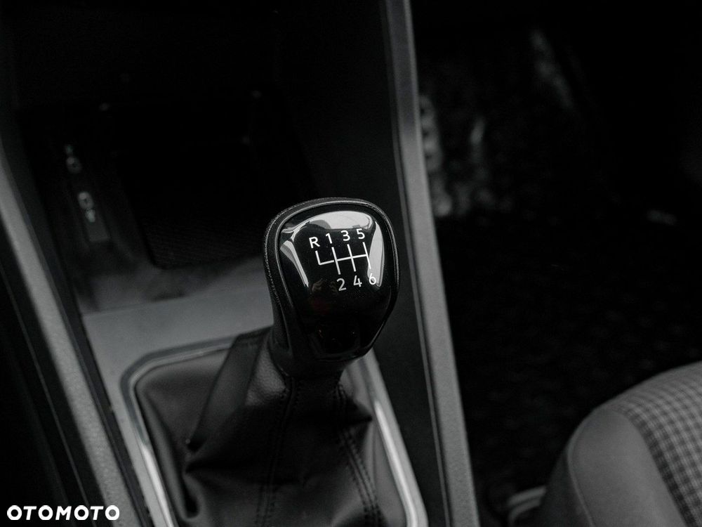 Volkswagen Caddy - 17