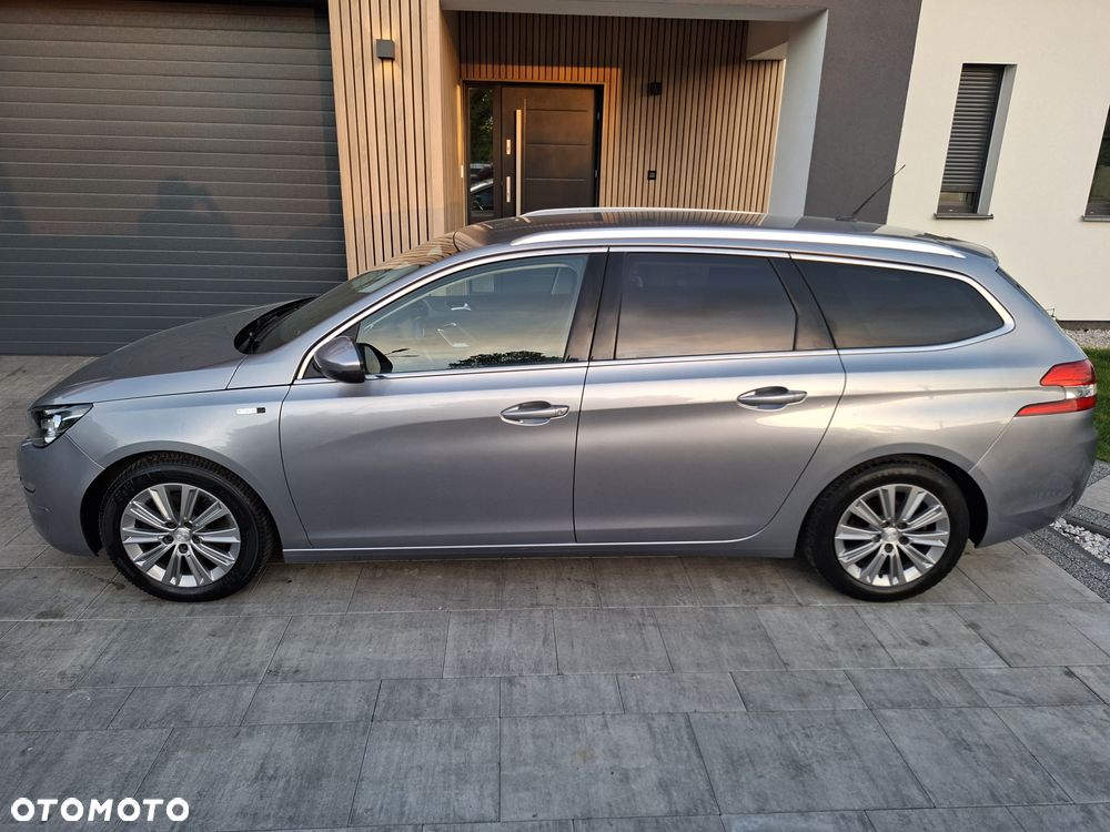 Peugeot 308 - 3