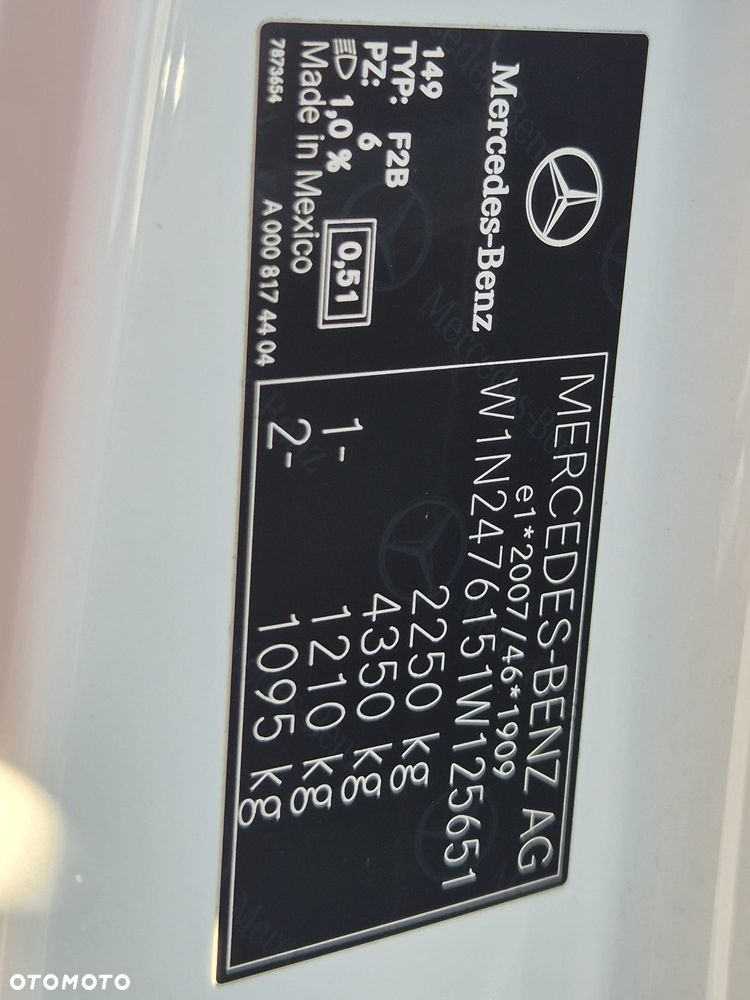 Mercedes-Benz GLB 220 d 4Matic 8G-DCT Progressive Advanced - 11