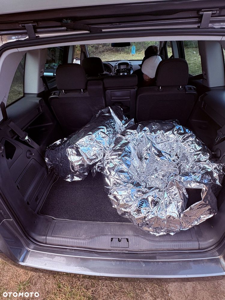 Opel Zafira - 15