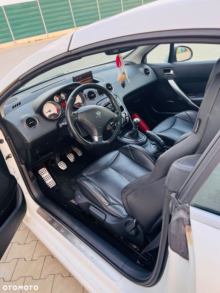 Peugeot 308 CC - 8