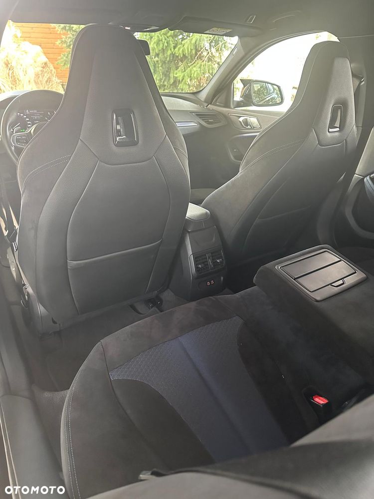BMW Seria 1 118d Edition M Sport Shadow - 12