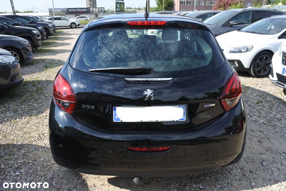Peugeot 208 1.2 PureTech Allure S&S - 5