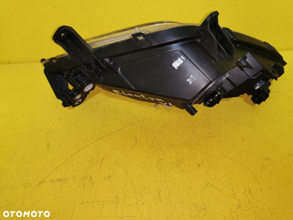 HYUNDAI ELANTRA HALOGEN LEWY PRZOD 11- 92201-3X230 - 6